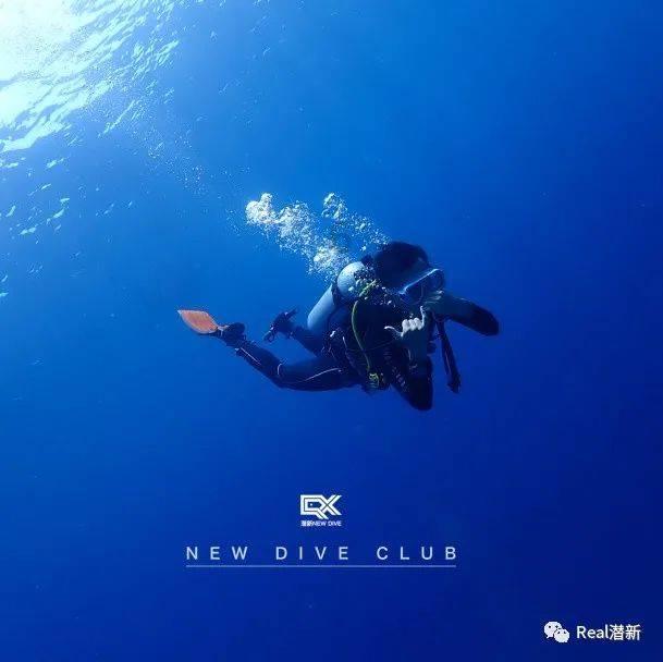 救援活泼小男孩